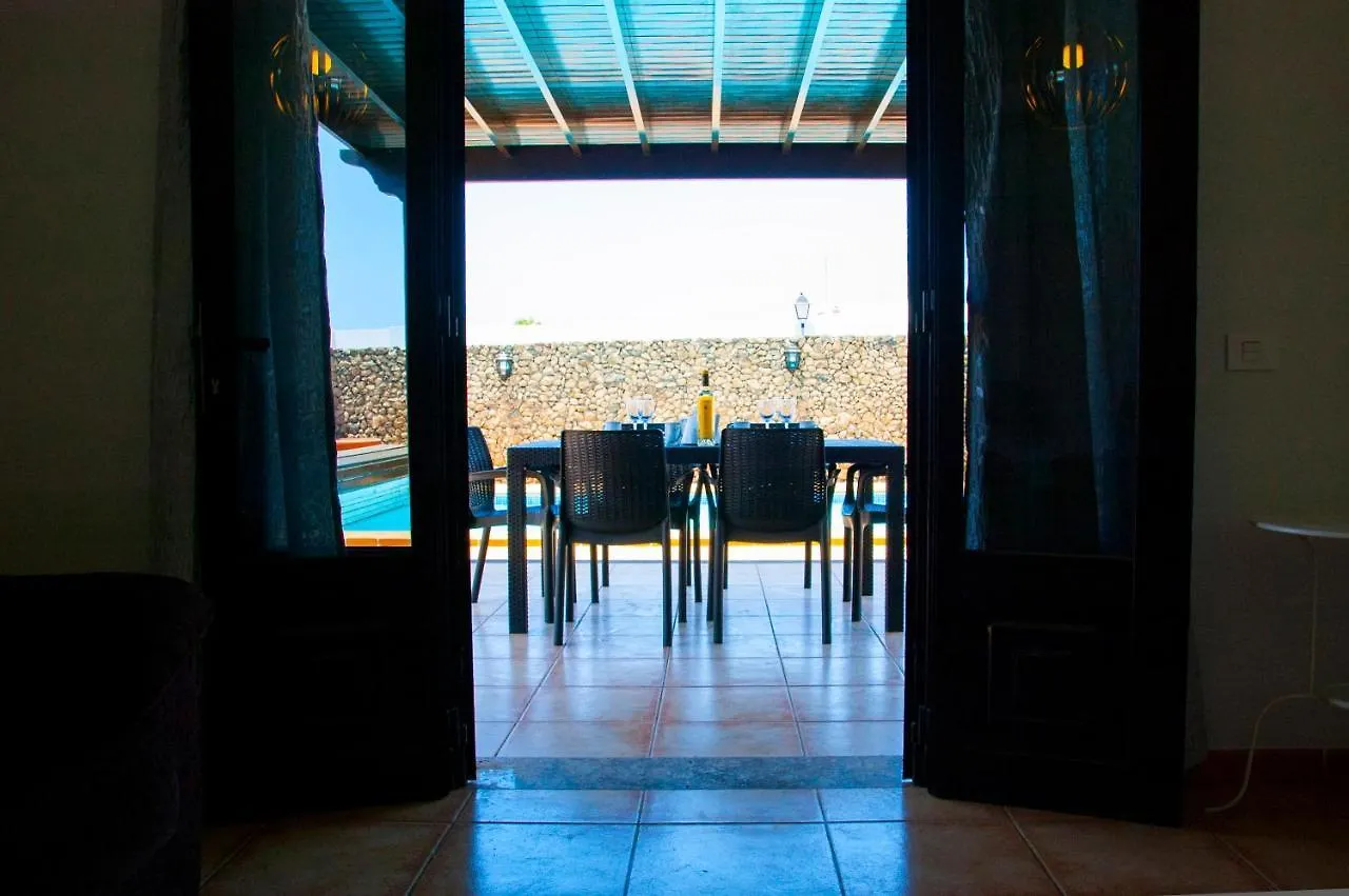 Villa Conil With Heated Pool And Air Conditioning Playa Blanca