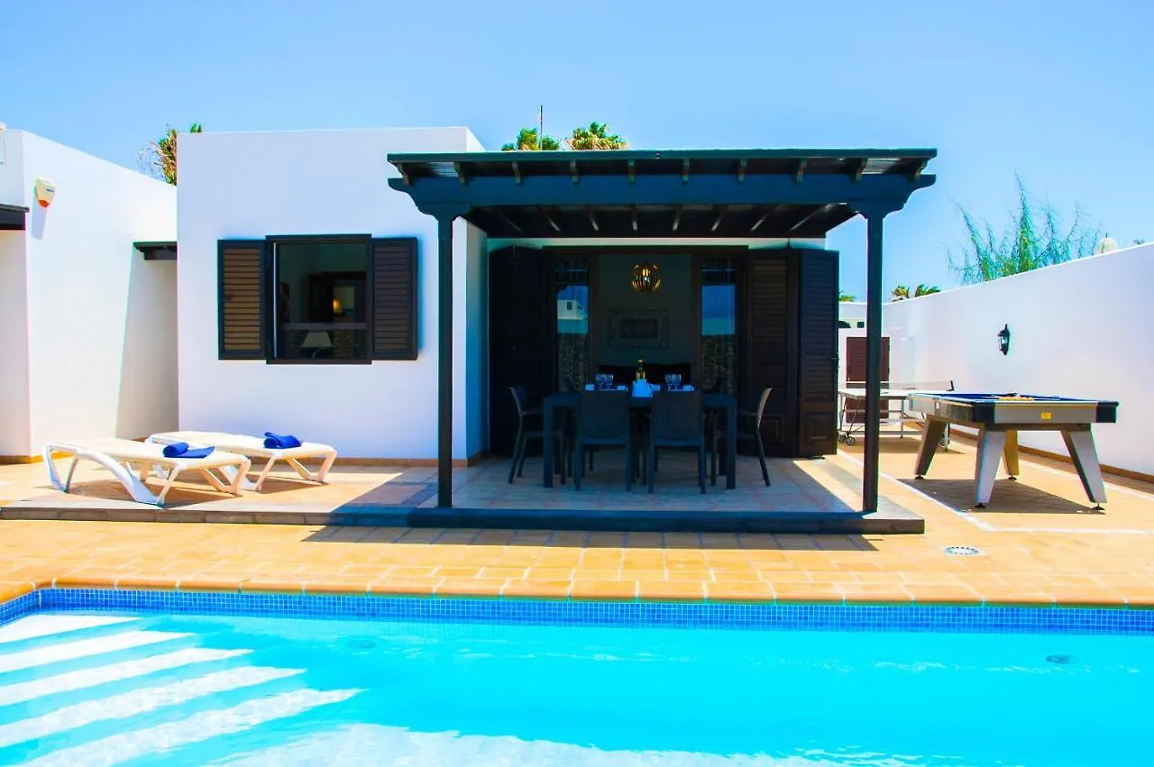 Villa Conil With Heated Pool And Air Conditioning Playa Blanca
